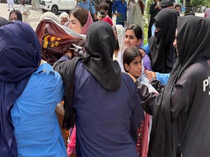 Pakistan: Sit-in by families of Baloch missing persons continues in Islamabad amid police crackdown | Pakistan: Sit-in by families of Baloch missing persons continues in Islamabad amid police crackdown
