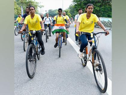 Mansukh Mandaviya gives clarion call to citizens to contribute towards fitter India, download Fit India mobile app | Mansukh Mandaviya gives clarion call to citizens to contribute towards fitter India, download Fit India mobile app Mansukh Mandaviya gives clarion call to citizens to contribute towards fitter India, download Fit India mobile app | Mansukh Mandaviya gives clarion call to citizens to contribute towards fitter India, download Fit India mobile app