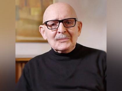 James Bond 007 logo designer Joe Caroff passes away at 103 | James Bond 007 logo designer Joe Caroff passes away at 103 James Bond 007 logo designer Joe Caroff passes away at 103 | James Bond 007 logo designer Joe Caroff passes away at 103