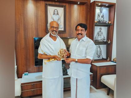Tamil Nadu BJP chief Nainar Nagendran meets Rajinikanth, extends best wishes to superstar on his 50-year journey in cinema | Tamil Nadu BJP chief Nainar Nagendran meets Rajinikanth, extends best wishes to superstar on his 50-year journey in cinema Tamil Nadu BJP chief Nainar Nagendran meets Rajinikanth, extends best wishes to superstar on his 50-year journey in cinema | Tamil Nadu BJP chief Nainar Nagendran meets Rajinikanth, extends best wishes to superstar on his 50-year journey in cinema