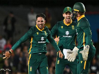 Keshav Maharaj reacts on returning to top spot in ICC ODI bowlers rankings | Keshav Maharaj reacts on returning to top spot in ICC ODI bowlers rankings
