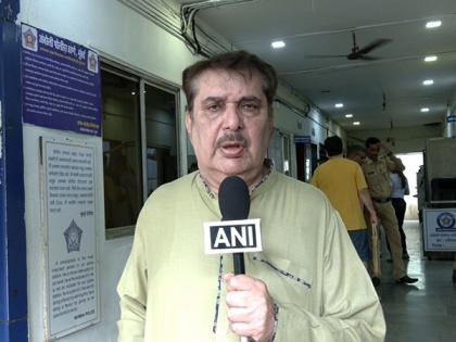 Actor Raza Murad files police complaint over "false death rumours" | Actor Raza Murad files police complaint over "false death rumours"
