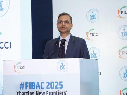 RBI Governor urges banks, corporates to spark investment cycle | RBI Governor urges banks, corporates to spark investment cycle RBI Governor urges banks, corporates to spark investment cycle | RBI Governor urges banks, corporates to spark investment cycle