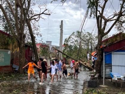 Three dead, 13 injured as Typhoon Kajiki slams Vietnam, causing widespread damage | Three dead, 13 injured as Typhoon Kajiki slams Vietnam, causing widespread damage Three dead, 13 injured as Typhoon Kajiki slams Vietnam, causing widespread damage | Three dead, 13 injured as Typhoon Kajiki slams Vietnam, causing widespread damage