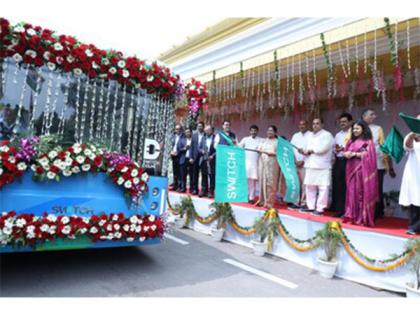 SWITCH Mobility Flags Off the First Batch of SWITCH EiV12 - Low Floor Electric City Buses for the Department of Transport, Delhi | SWITCH Mobility Flags Off the First Batch of SWITCH EiV12 - Low Floor Electric City Buses for the Department of Transport, Delhi SWITCH Mobility Flags Off the First Batch of SWITCH EiV12 - Low Floor Electric City Buses for the Department of Transport, Delhi | SWITCH Mobility Flags Off the First Batch of SWITCH EiV12 - Low Floor Electric City Buses for the Department of Transport, Delhi