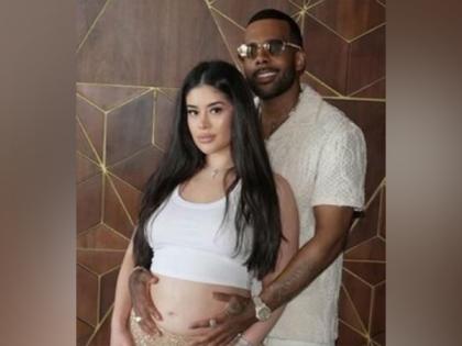 Singer Mario, his girlfriend expecting first child together | Singer Mario, his girlfriend expecting first child together