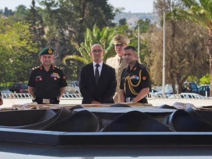 Algeria: COAS General Upendra Dwivedi pays tribute at Martyrs' Memorial | Algeria: COAS General Upendra Dwivedi pays tribute at Martyrs' Memorial Algeria: COAS General Upendra Dwivedi pays tribute at Martyrs' Memorial | Algeria: COAS General Upendra Dwivedi pays tribute at Martyrs' Memorial