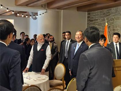 PM Modi attends luncheon with bigwigs of Japan's administration | PM Modi attends luncheon with bigwigs of Japan's administration PM Modi attends luncheon with bigwigs of Japan's administration | PM Modi attends luncheon with bigwigs of Japan's administration