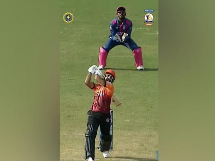 KCL: Salman Nizar creates mayhem by smashing 11 sixes in 13 balls, hammers 40 runs in last over | KCL: Salman Nizar creates mayhem by smashing 11 sixes in 13 balls, hammers 40 runs in last over