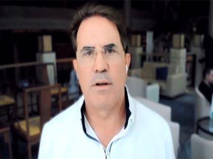 "India is big boy, not schoolchild... Trump haphazard in approach": US political thinker Sanchez slams tariffs on India | "India is big boy, not schoolchild... Trump haphazard in approach": US political thinker Sanchez slams tariffs on India "India is big boy, not schoolchild... Trump haphazard in approach": US political thinker Sanchez slams tariffs on India | "India is big boy, not schoolchild... Trump haphazard in approach": US political thinker Sanchez slams tariffs on India