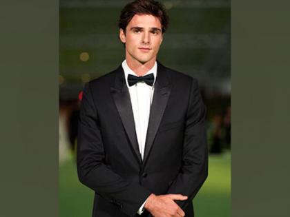 Venice Film Festival 2025: Jacob Elordi starrer 'Frankenstein' woos crowd, receives 13-minute standing ovation | Venice Film Festival 2025: Jacob Elordi starrer 'Frankenstein' woos crowd, receives 13-minute standing ovation Venice Film Festival 2025: Jacob Elordi starrer 'Frankenstein' woos crowd, receives 13-minute standing ovation | Venice Film Festival 2025: Jacob Elordi starrer 'Frankenstein' woos crowd, receives 13-minute standing ovation