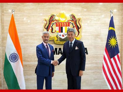 EAM Jaishankar wishes Malaysian counterpart on their I-day | EAM Jaishankar wishes Malaysian counterpart on their I-day EAM Jaishankar wishes Malaysian counterpart on their I-day | EAM Jaishankar wishes Malaysian counterpart on their I-day