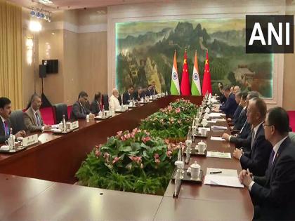 PM Modi invites Chinese President Xi to BRICS 2026 to be hosted by India | PM Modi invites Chinese President Xi to BRICS 2026 to be hosted by India PM Modi invites Chinese President Xi to BRICS 2026 to be hosted by India | PM Modi invites Chinese President Xi to BRICS 2026 to be hosted by India