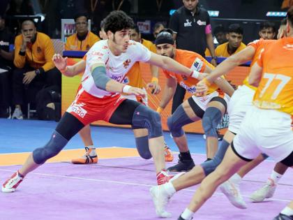Commanding all-round performance guides Puneri Paltan to mammoth 22-point victory over Gujarat Giants | Commanding all-round performance guides Puneri Paltan to mammoth 22-point victory over Gujarat Giants Commanding all-round performance guides Puneri Paltan to mammoth 22-point victory over Gujarat Giants | Commanding all-round performance guides Puneri Paltan to mammoth 22-point victory over Gujarat Giants