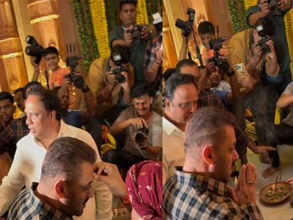 Salman Khan pays visit to Ashish Shelar's house for Ganpati Darshan; offers prayers barefoot | Salman Khan pays visit to Ashish Shelar's house for Ganpati Darshan; offers prayers barefoot Salman Khan pays visit to Ashish Shelar's house for Ganpati Darshan; offers prayers barefoot | Salman Khan pays visit to Ashish Shelar's house for Ganpati Darshan; offers prayers barefoot