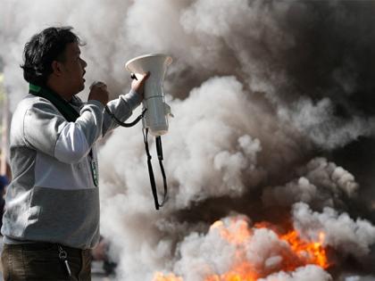 Indonesian police use tear gas at universities amid nationwide protests | Indonesian police use tear gas at universities amid nationwide protests Indonesian police use tear gas at universities amid nationwide protests | Indonesian police use tear gas at universities amid nationwide protests
