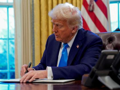 Trump signs executive order implementing US-Japan trade agreement, applies baseline tariff of 15% | Trump signs executive order implementing US-Japan trade agreement, applies baseline tariff of 15% Trump signs executive order implementing US-Japan trade agreement, applies baseline tariff of 15% | Trump signs executive order implementing US-Japan trade agreement, applies baseline tariff of 15%