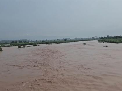Pakistan: Punjab floods trigger health crisis as disease outbreaks spread | Pakistan: Punjab floods trigger health crisis as disease outbreaks spread Pakistan: Punjab floods trigger health crisis as disease outbreaks spread | Pakistan: Punjab floods trigger health crisis as disease outbreaks spread