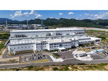LG Chem secures Japan's Toyota Tsusho as the second-largest shareholder of its Gumi cathode plant | LG Chem secures Japan's Toyota Tsusho as the second-largest shareholder of its Gumi cathode plant LG Chem secures Japan's Toyota Tsusho as the second-largest shareholder of its Gumi cathode plant | LG Chem secures Japan's Toyota Tsusho as the second-largest shareholder of its Gumi cathode plant
