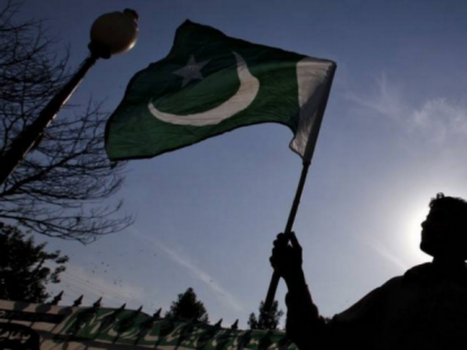 Pakistan floods expose governance gaps; citizens bear brunt, left helpless | Pakistan floods expose governance gaps; citizens bear brunt, left helpless Pakistan floods expose governance gaps; citizens bear brunt, left helpless | Pakistan floods expose governance gaps; citizens bear brunt, left helpless