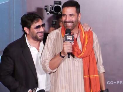 "Mujhe nikal dia...": Arshad Warsi's playful banter with Jolly LLB director Subhash Kapoor; Akshay Kumar calls him "strict master" | "Mujhe nikal dia...": Arshad Warsi's playful banter with Jolly LLB director Subhash Kapoor; Akshay Kumar calls him "strict master" "Mujhe nikal dia...": Arshad Warsi's playful banter with Jolly LLB director Subhash Kapoor; Akshay Kumar calls him "strict master" | "Mujhe nikal dia...": Arshad Warsi's playful banter with Jolly LLB director Subhash Kapoor; Akshay Kumar calls him "strict master"