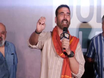 "Gutka nahi khana chahiye...": Akshay Kumar warns fans at 'Jolly LLB 3' event | "Gutka nahi khana chahiye...": Akshay Kumar warns fans at 'Jolly LLB 3' event "Gutka nahi khana chahiye...": Akshay Kumar warns fans at 'Jolly LLB 3' event | "Gutka nahi khana chahiye...": Akshay Kumar warns fans at 'Jolly LLB 3' event