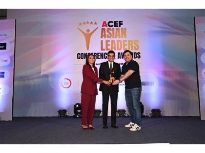 Team LifeCell Strikes Gold At Awards Night - TWICE! | Team LifeCell Strikes Gold At Awards Night - TWICE!