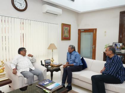 Kapil Dev meets Punjab Governor Gulab Chand Kataria | Kapil Dev meets Punjab Governor Gulab Chand Kataria
