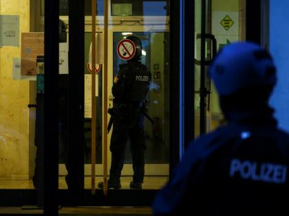 Stabbing victims hospitalised in moderate serious condition | Stabbing victims hospitalised in moderate serious condition Stabbing victims hospitalised in moderate serious condition | Stabbing victims hospitalised in moderate serious condition