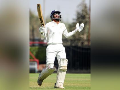 Yash Rathod's 194 puts Central Zone in driver's seat in Duleep Trophy final (Day 3, Stumps) | Yash Rathod's 194 puts Central Zone in driver's seat in Duleep Trophy final (Day 3, Stumps)