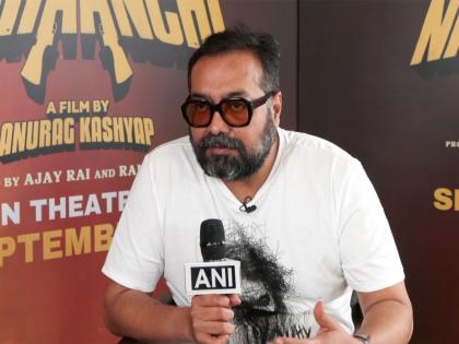 Anurag Kashyap blames producers for choosing "safe projects"; praises Mohit Suri for sticking to 'Saiyaara' despite "rejections" | Anurag Kashyap blames producers for choosing "safe projects"; praises Mohit Suri for sticking to 'Saiyaara' despite "rejections" Anurag Kashyap blames producers for choosing "safe projects"; praises Mohit Suri for sticking to 'Saiyaara' despite "rejections" | Anurag Kashyap blames producers for choosing "safe projects"; praises Mohit Suri for sticking to 'Saiyaara' despite "rejections"