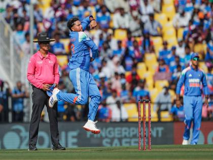 Asia Cup: Kuldeep's spin magic bundles Pakistan for 127; India to chase 128 | Asia Cup: Kuldeep's spin magic bundles Pakistan for 127; India to chase 128