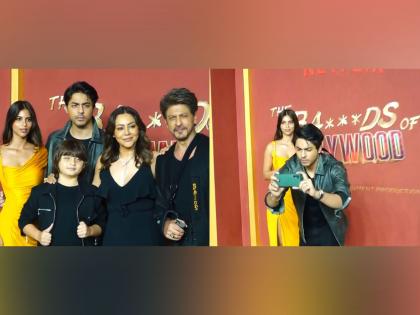 Aryan captures dad Shah Rukh Khan with paps at 'The Ba***ds of Bollywood' premiere in Mumbai | Aryan captures dad Shah Rukh Khan with paps at 'The Ba***ds of Bollywood' premiere in Mumbai