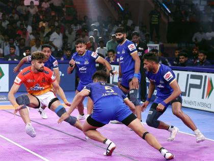 PKL 12: Vinay shines as Haryana Steelers defeat table-toppers Puneri Paltan with 34-30 win | PKL 12: Vinay shines as Haryana Steelers defeat table-toppers Puneri Paltan with 34-30 win