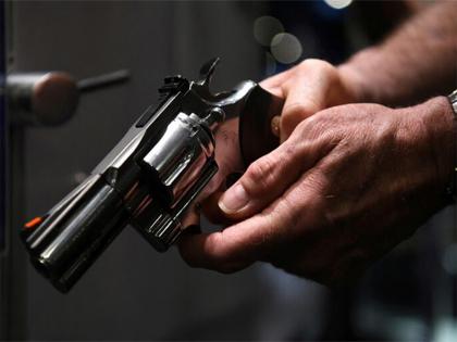 Ziarat assistant commissioner, son 'shot dead' by kidnappers | Ziarat assistant commissioner, son 'shot dead' by kidnappers