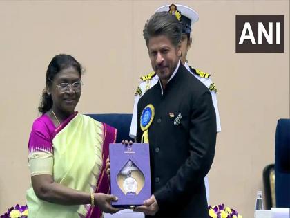 Shah Rukh Khan honoured with National Film Award for Best Actor, his first in three-decade-long career | Shah Rukh Khan honoured with National Film Award for Best Actor, his first in three-decade-long career