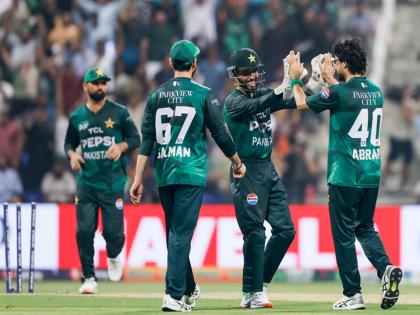 Talat, Nawaz hold nerves to inspire Pakistan to crucial victory over Sri Lanka | Talat, Nawaz hold nerves to inspire Pakistan to crucial victory over Sri Lanka