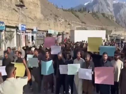 PoGB traders continue protest against taxes by government, halt cross-border movement | PoGB traders continue protest against taxes by government, halt cross-border movement