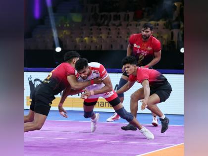 UP Yoddhas survive Alireza Mirzaian's heroics, defeat Bengaluru Bulls in tie-breaker | UP Yoddhas survive Alireza Mirzaian's heroics, defeat Bengaluru Bulls in tie-breaker