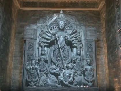 Durga Puja 2025: Kolkata's Tridhara Akalbodhan remembers ancestors with cave art Durga Pandal | Durga Puja 2025: Kolkata's Tridhara Akalbodhan remembers ancestors with cave art Durga Pandal