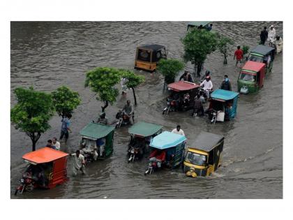 Karachi to see light to moderate rain on September 30 | Karachi to see light to moderate rain on September 30