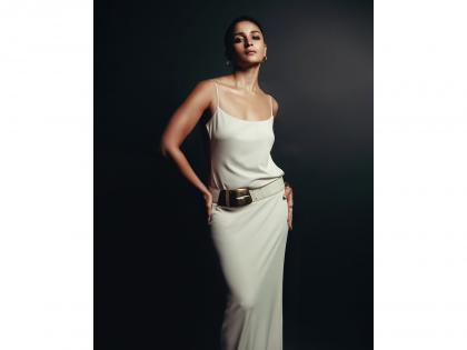 Alia Bhatt opens up about her bonding with Rishi Kapoor, says "I really miss him" | Alia Bhatt opens up about her bonding with Rishi Kapoor, says "I really miss him"