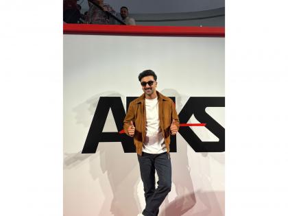 Ranbir Kapoor brings his dapper charm to Delhi event, says has a dream to direct film | Ranbir Kapoor brings his dapper charm to Delhi event, says has a dream to direct film