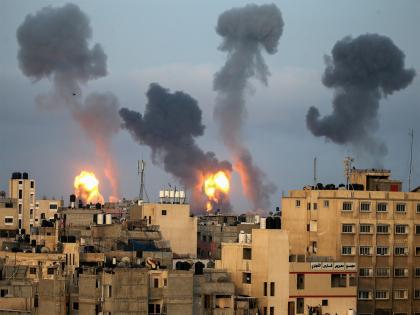 Hamas continues Gaza attacks as Israeli forces redeploy in expectation of ceasefire | Hamas continues Gaza attacks as Israeli forces redeploy in expectation of ceasefire