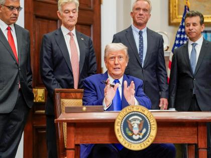 Trump announces 25% tariff on foreign heavy-duty trucks starting November 1 | Trump announces 25% tariff on foreign heavy-duty trucks starting November 1 Trump announces 25% tariff on foreign heavy-duty trucks starting November 1 | Trump announces 25% tariff on foreign heavy-duty trucks starting November 1