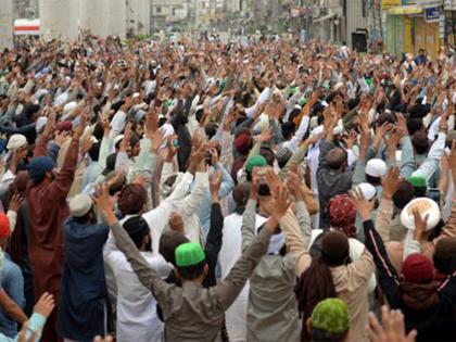 Uproar in Khyber Pakhtunkhwa as the government accused of turning education into a business | Uproar in Khyber Pakhtunkhwa as the government accused of turning education into a business