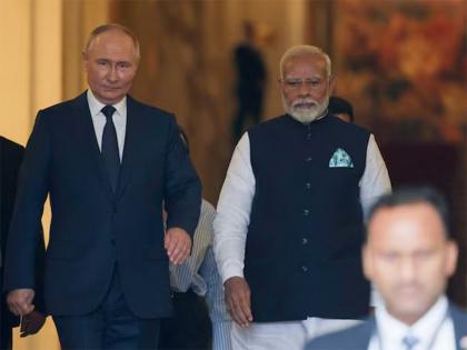 PM Modi, President Putin discuss strengthening India-Russia strategic partnership ahead of December Summit | PM Modi, President Putin discuss strengthening India-Russia strategic partnership ahead of December Summit