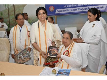 Dr. Sohini Sastri Shines as Guest of Honor at the Rashtriya Media Maha Sammelan 2025 Held at the Brahma Kumaris Headquarters | Dr. Sohini Sastri Shines as Guest of Honor at the Rashtriya Media Maha Sammelan 2025 Held at the Brahma Kumaris Headquarters