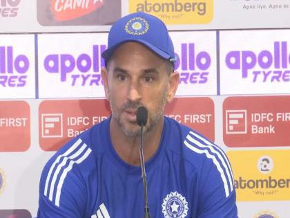 "Sundar, Jadeja, Axar can bat anywhere from 5 to 8": Ten Doeschate highlights versatility among Indian all-rounders | "Sundar, Jadeja, Axar can bat anywhere from 5 to 8": Ten Doeschate highlights versatility among Indian all-rounders