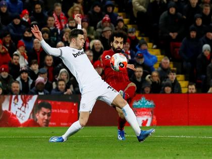 "Not concerned at all": Michael Owen backs Mohamed Salah to rediscover top form | "Not concerned at all": Michael Owen backs Mohamed Salah to rediscover top form "Not concerned at all": Michael Owen backs Mohamed Salah to rediscover top form | "Not concerned at all": Michael Owen backs Mohamed Salah to rediscover top form